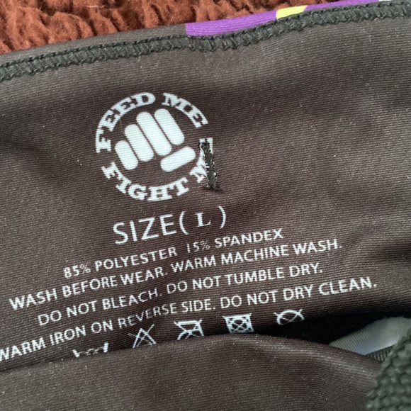 ✨Feed me fight me leggings BNWT ✨ - Picture 4 of 5